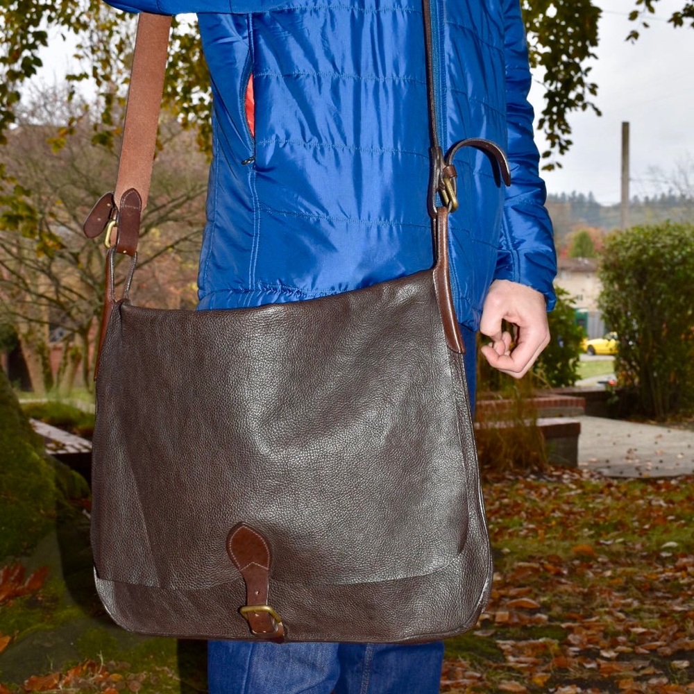 Men’s Mulberry Saddle Bag - Chocolate Leather